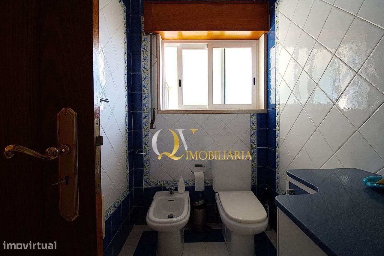 Excelente Moradia V4 para venda sita nos Jardins da Parede-42