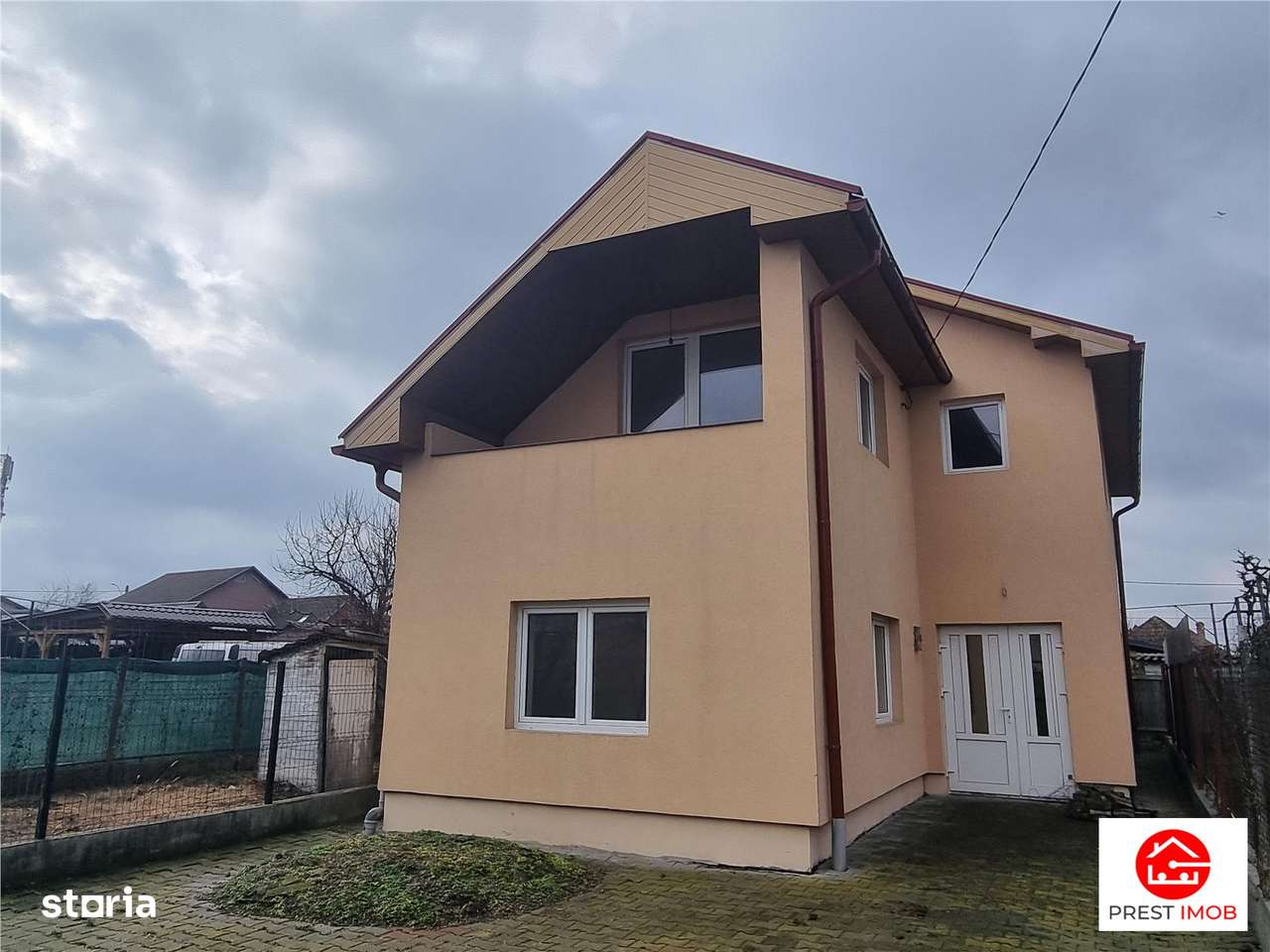 Casa independenta pe 2 nivele, 4 camere, 2 bai, debara cu 3 arii teren - Imagine principală: 1/12