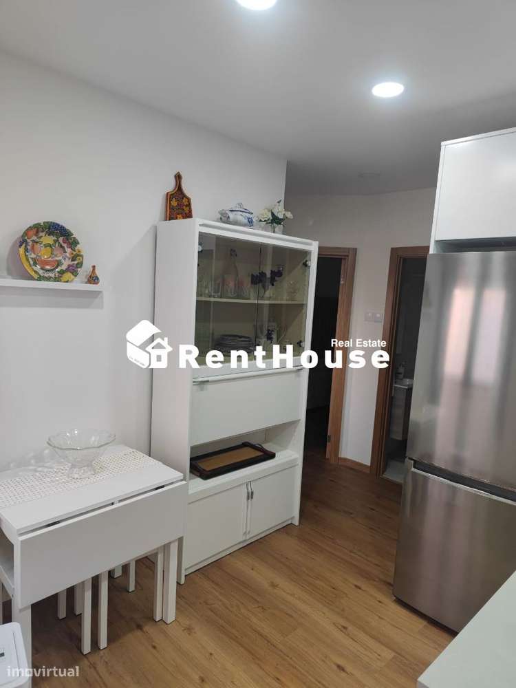 T1 Mobilado - ARRENDAMENTO DE JANEIRO A ABRIL - Grande imagem: 5/8