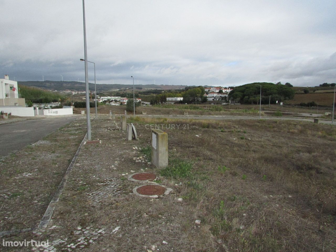 Lote Terreno de 430m2 urbano para construção em Merceana.