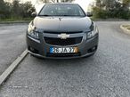 Chevrolet Cruze 1.6 LS - 3