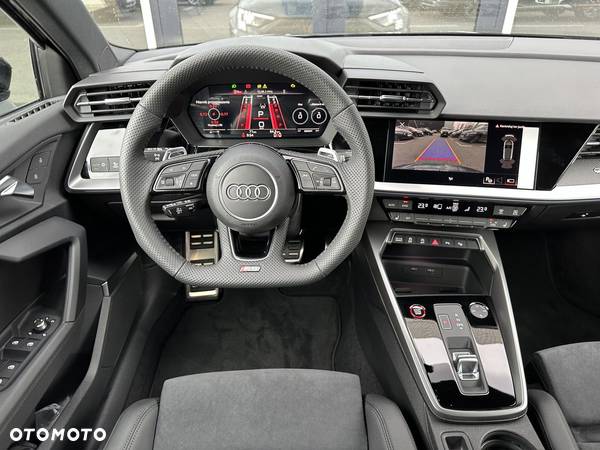 Audi RS3 TFSI Quattro S tronic - 15