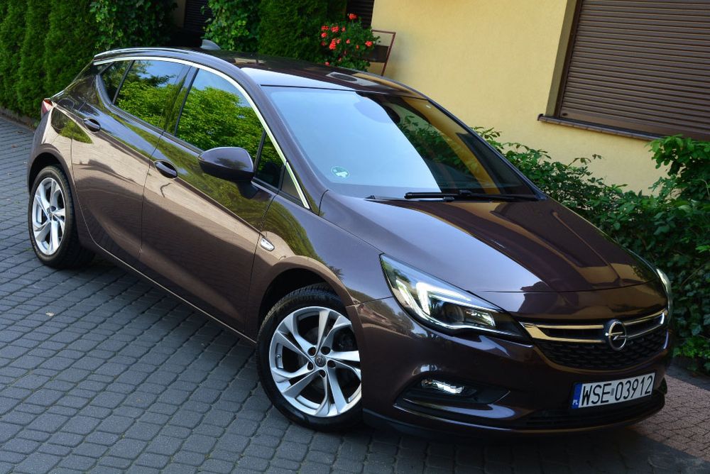 Opel Astra K (2015-2021) 1.4 Turbo Dynamic 2016