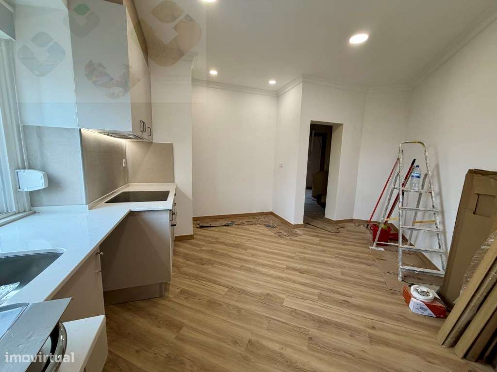 Ótimo T2 - Amadora centro (igreja)-6