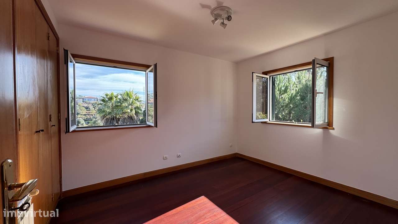 Moradia T4 com piscina à venda em Gemeses-15