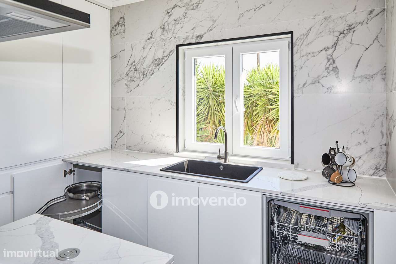 Andar de moradia T2 totalmente remodelado, em Reguengos de Monsaraz-6