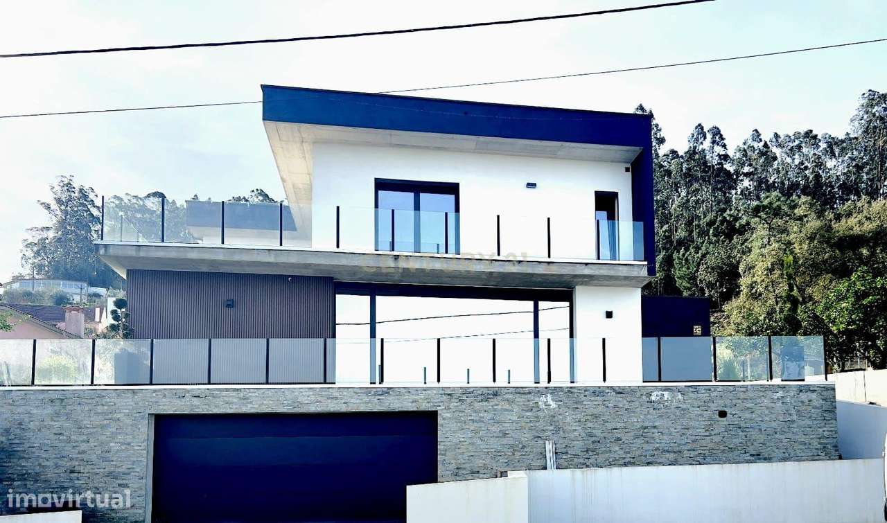 Casa Nova em Pombal com Acessibilidade e Jardim Privado - Grande imagem: 5/35