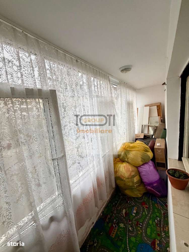 Apartament de vânzare în zona NICOLINA, decomandat cu 2 camere-5