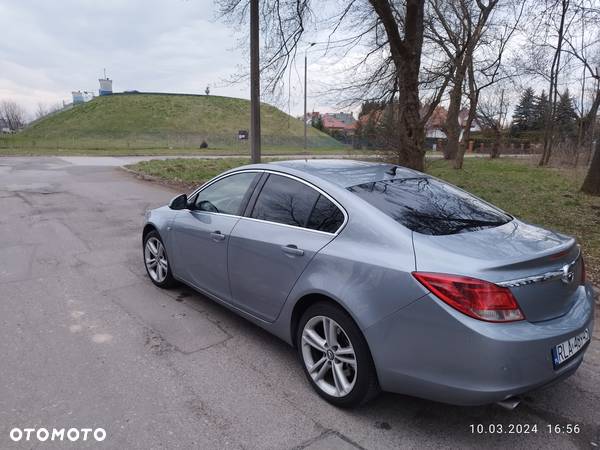 Opel Insignia 2.0 T Cosmo 4x4 - 5