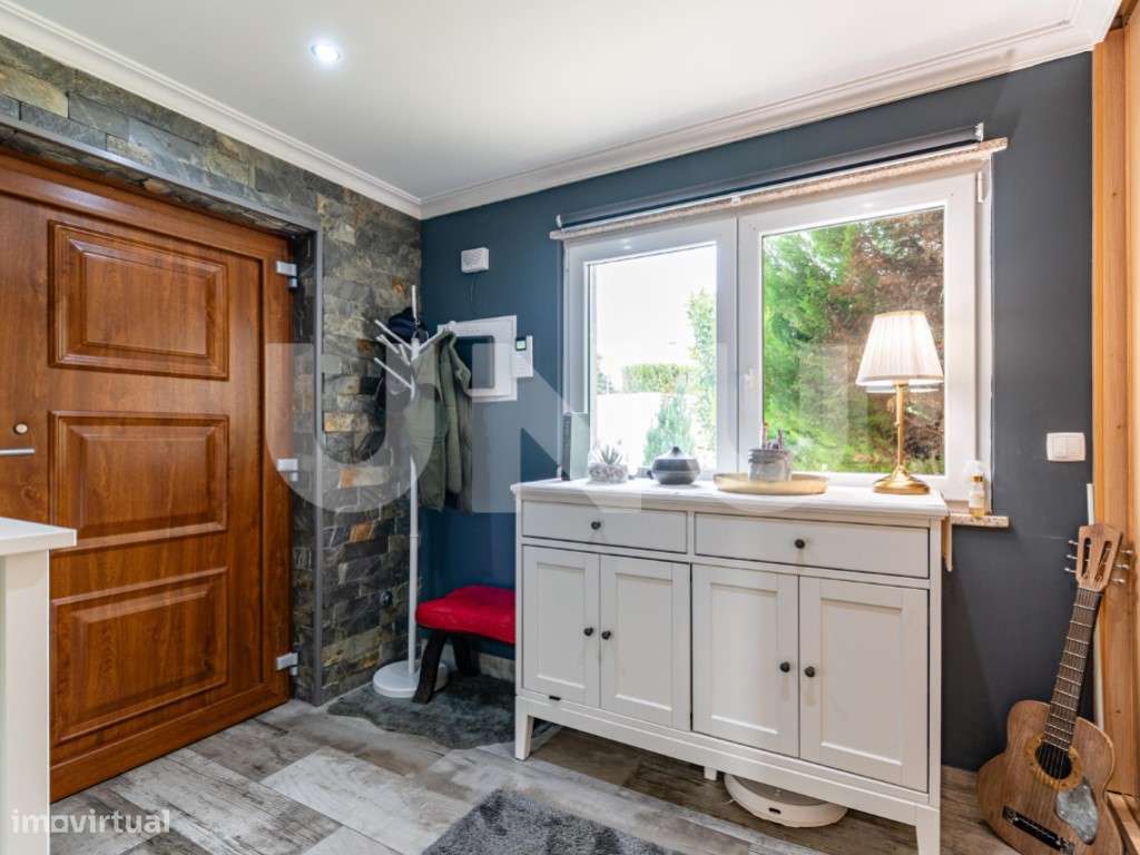 Moradia de Excelência com Jardim e Terraço a 10 minutos do centro d... - Grande imagem: 4/41