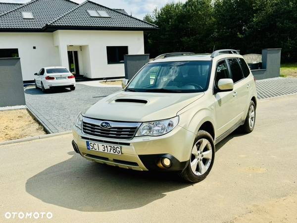 Subaru Forester 2.0D XE NAV - 11