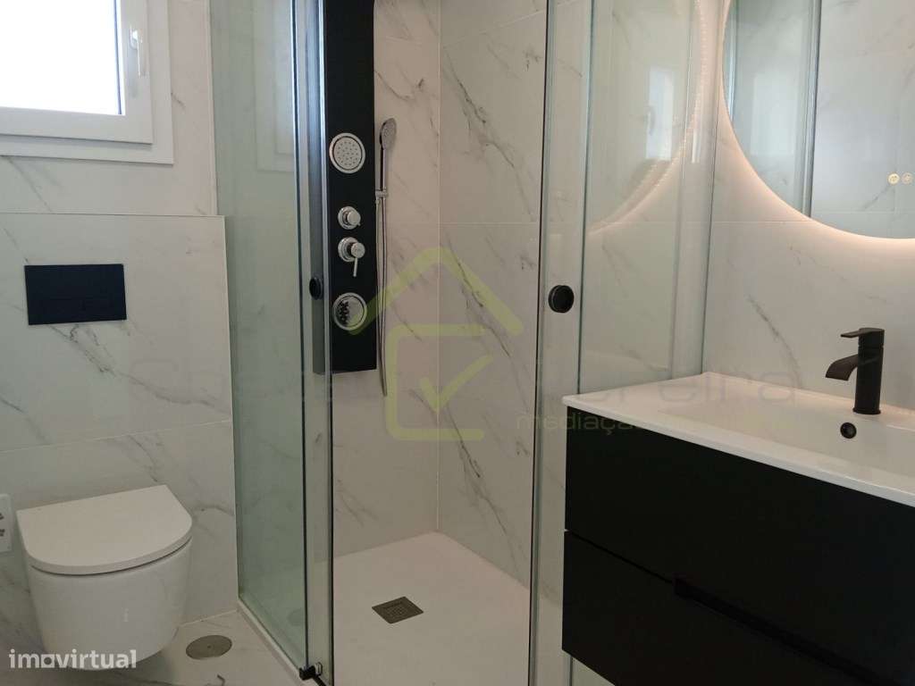 Moradia T4 Nova com garagem e logradouro-14