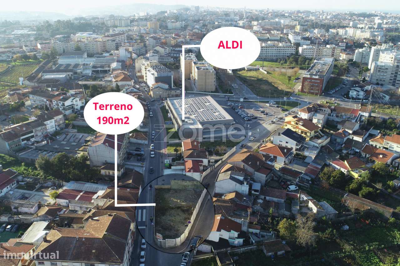 Terreno com 190m2, 3 frentes, Rua D. Afonso Henriques ,1039, Pedrou... - Grande imagem: 4/16