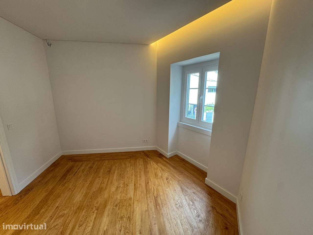 Encantadora vivenda/apartamento no centro de Paço de Arcos - Grande imagem: 4/31