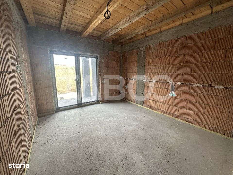 Casa individuala cu 4 camere 2 bai  – 500 mp teren 2 terase carport - Imagine principală: 3/10