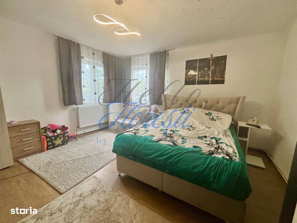 Casa individuala 80 mp,garaj25mp,hala 72 m ,1000 mp teren Luna de sus - Imagine principală: 5/16