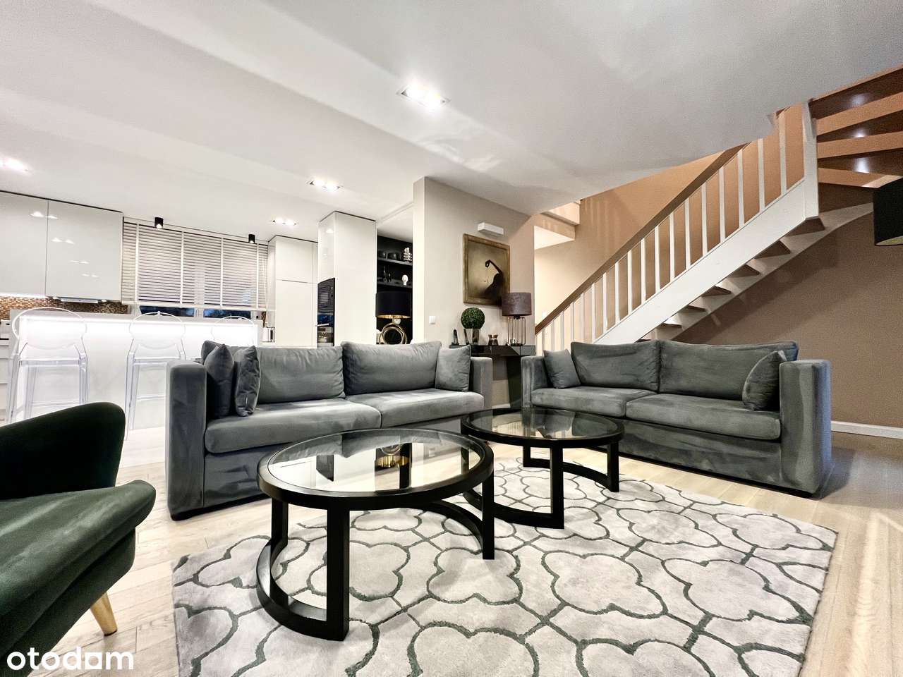 WYJĄTKOWY dom wolnostojący na Ołtaszynie | idealny dla RODZINY !-0