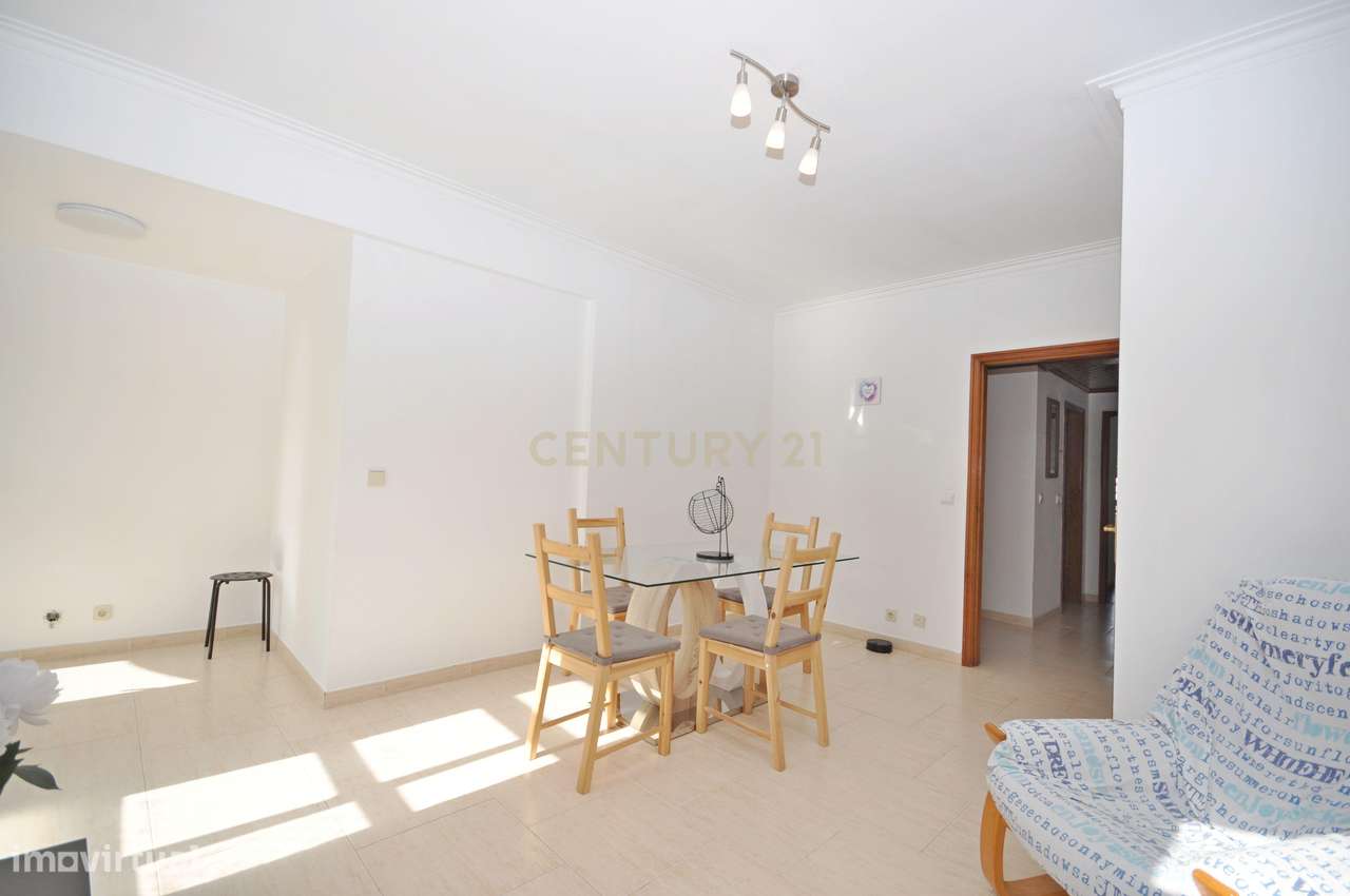 Apartamento T2 com 88m² | Paredes, Alenquer-3