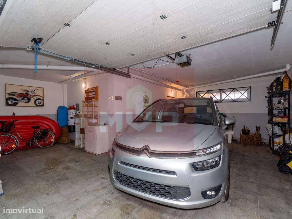 Moradia em banda V3 em Quelfes-34