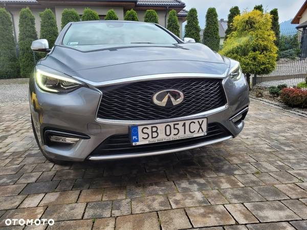 Infiniti Q30 1.5d Premium 7DCT - 2