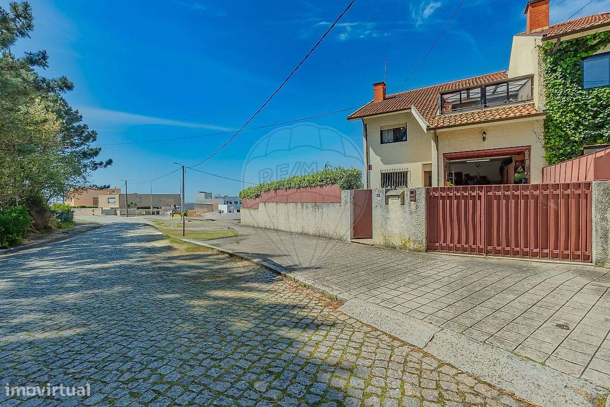 Moradia T4 para venda-36