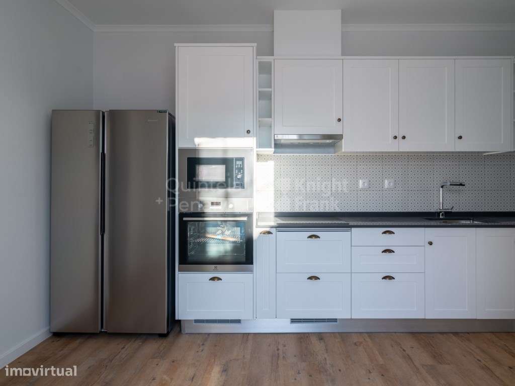 Moradia T4 renovada com varanda e terraço, em Santiago do Cacém - Grande imagem: 5/25