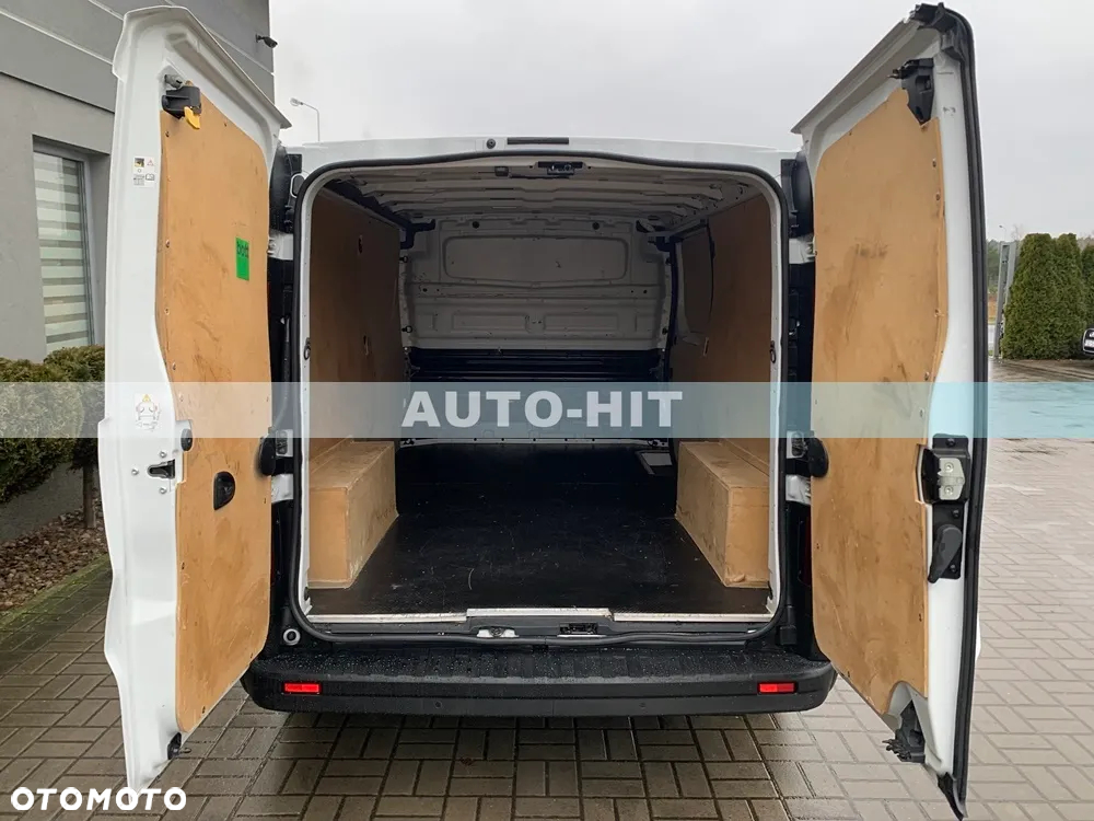 Renault Trafic - 10