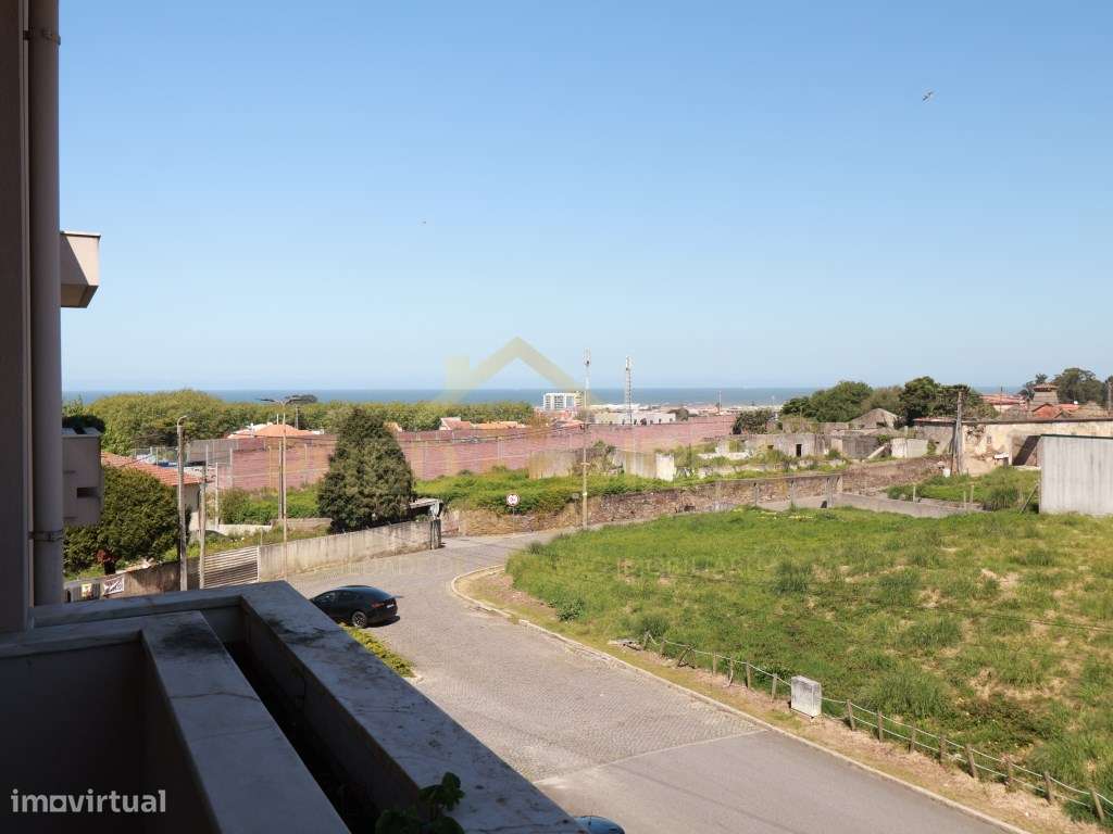 Fantástico T3 em Arcozelo com vistas de mar-2