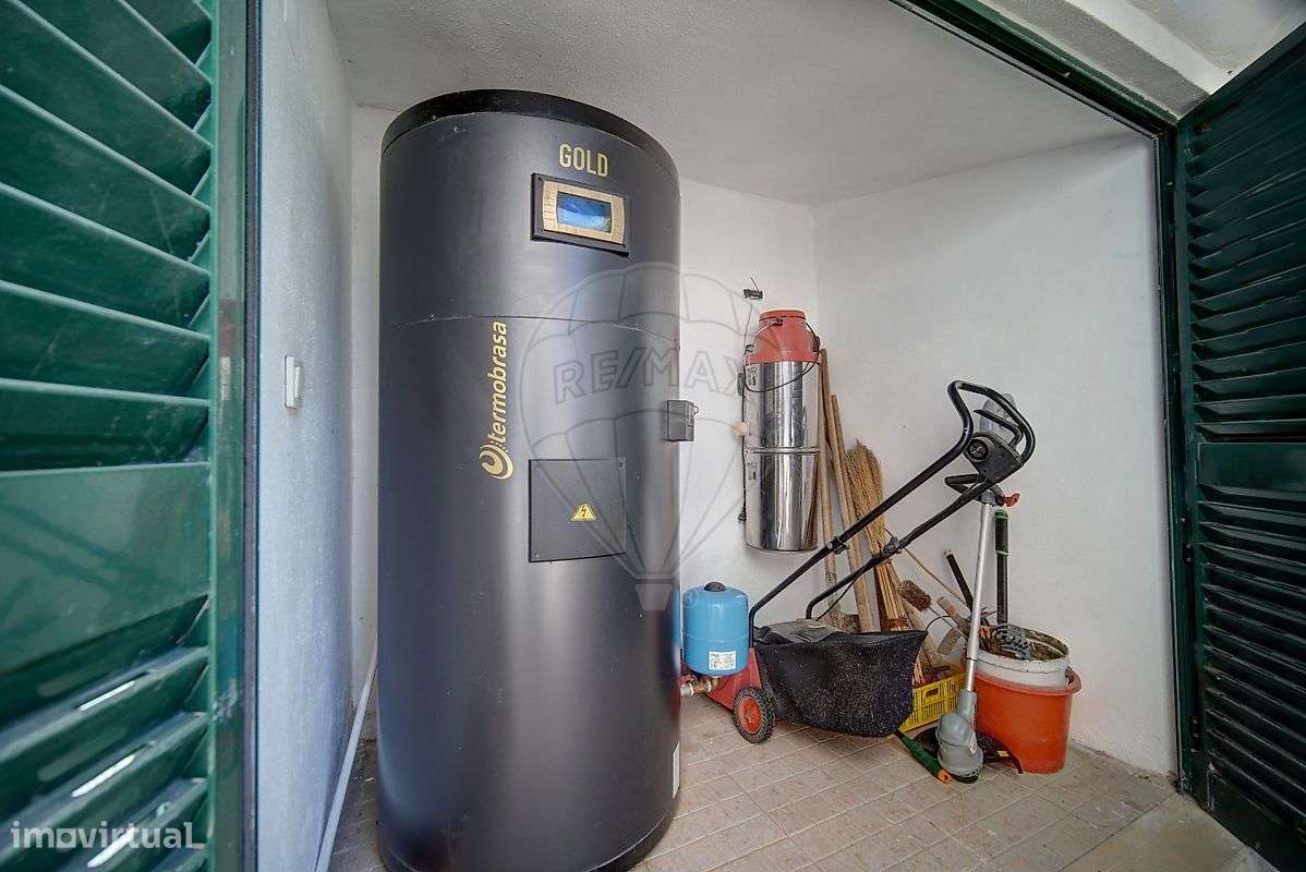 Moradia T5 para venda-14