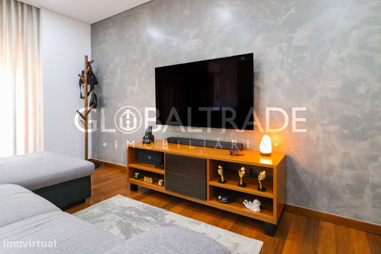 Apartamento T2 Renovado em Rio Tinto-8