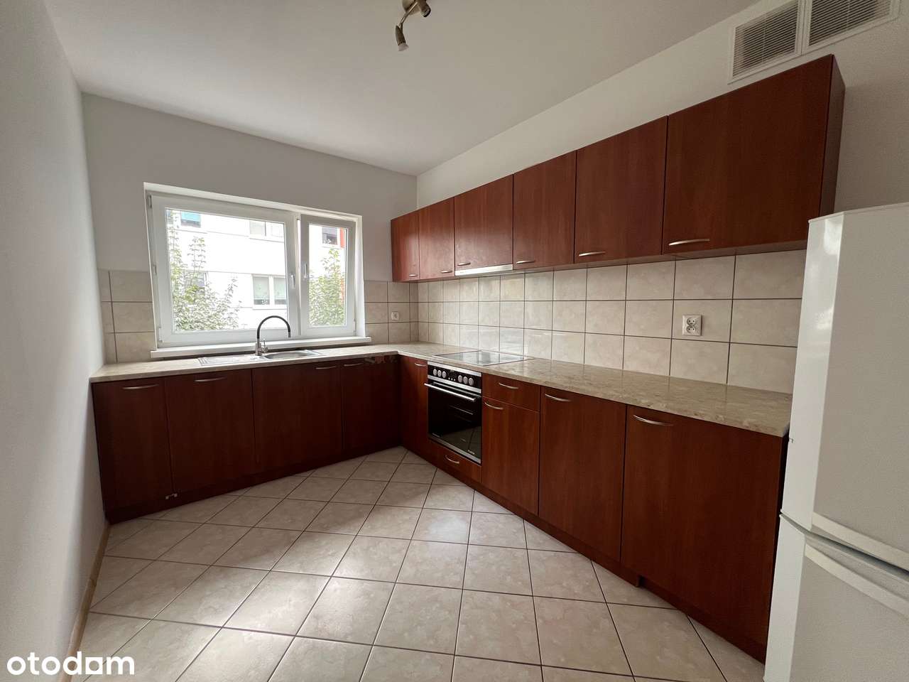 Przestronne mieszkanie 2-pok. przy Żurawińcu, ul. Błażeja