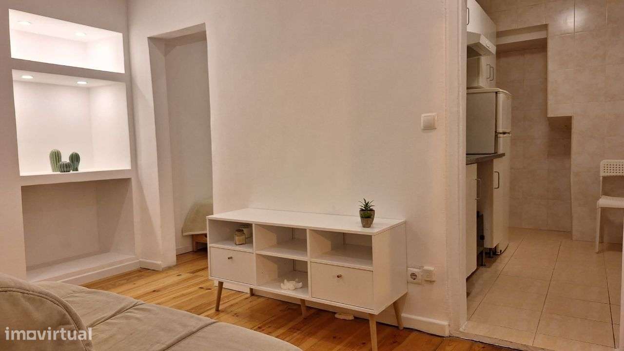 Fantastico T1 totalemente renovado e equipado - Grande imagem: 2/11