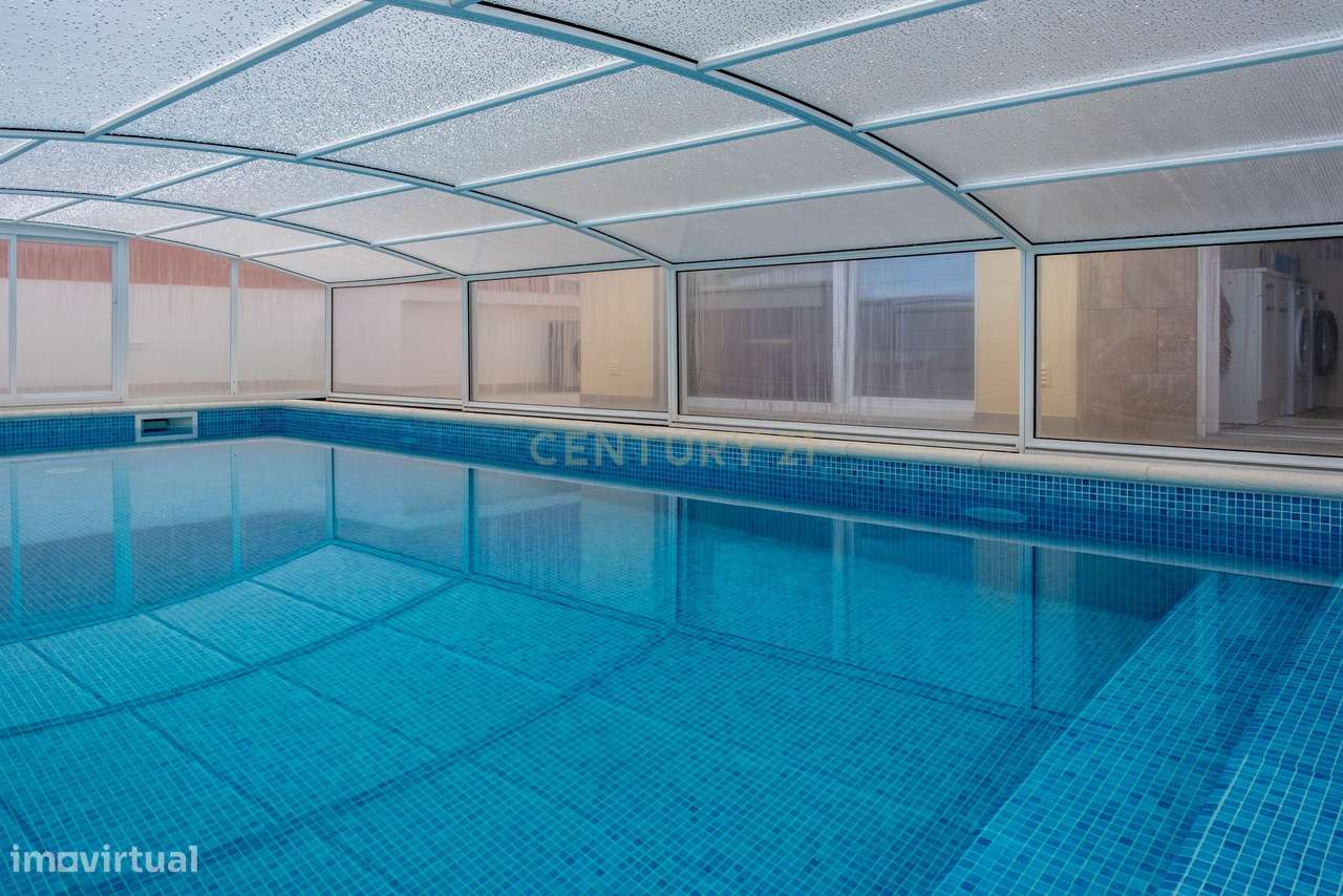 MORADIA ISOLADA TÉRREA T3 COM PISCINA AQUECIDA - ASSENTA (São Pedro d-35