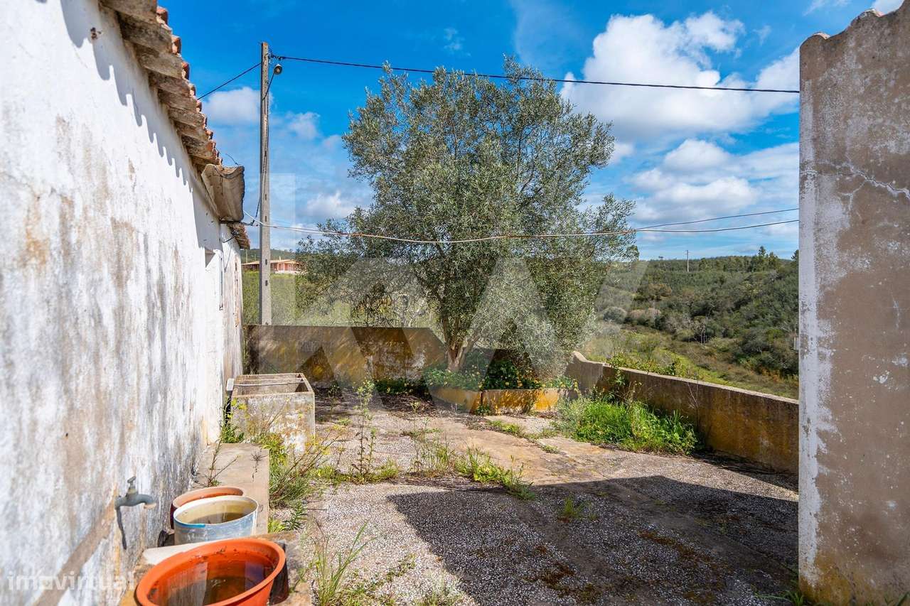 QUINTA COM 2 CASAS E 1 ARMAZÉM EM TERRENO COM 4,15 ha | S. MARCOS DA S - Grande imagem: 5/36
