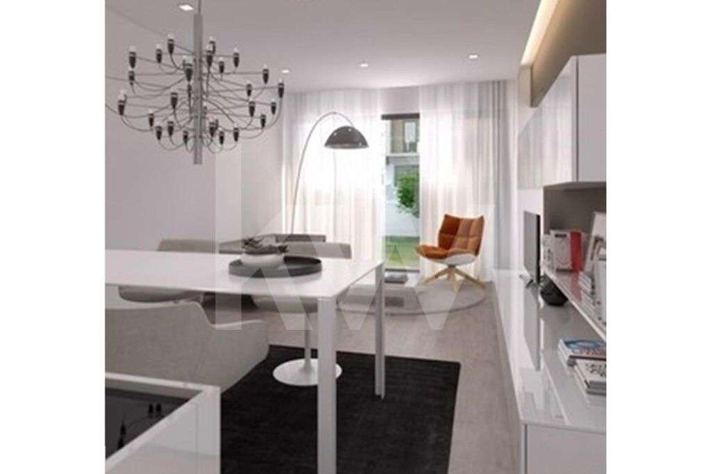 Moradia Isolada T4 com piscina - Grande imagem: 3/46