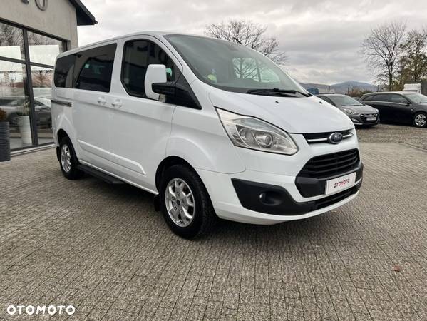 Ford Tourneo Custom - 7