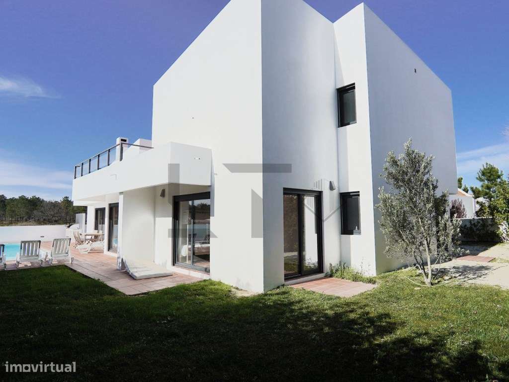 Moradia V4 com Piscina para Venda na Comporta-19