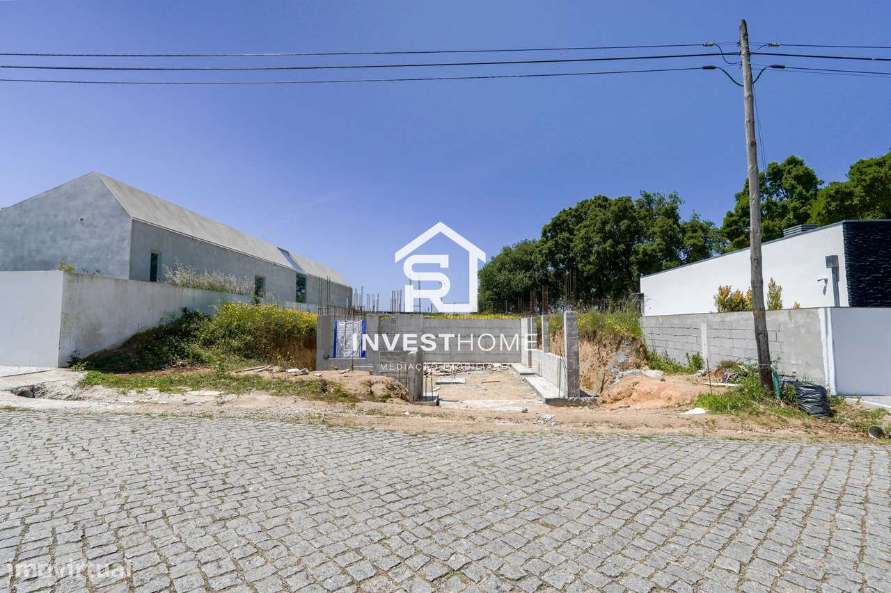 Lote 399m2 | Projeto aprovado | Moradia 4 frentes | Licenças Emitidas-5