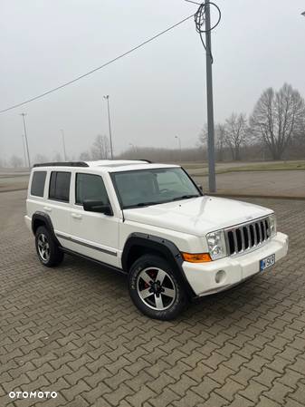 Jeep Commander 5.7 V8 Limited - 1