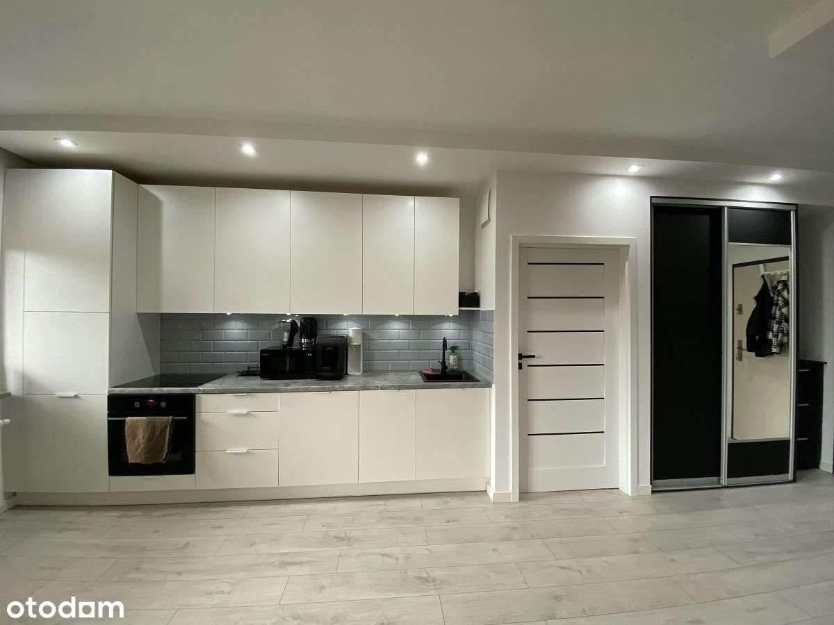 2 pok/ Taras/komórka lok/Winda-7