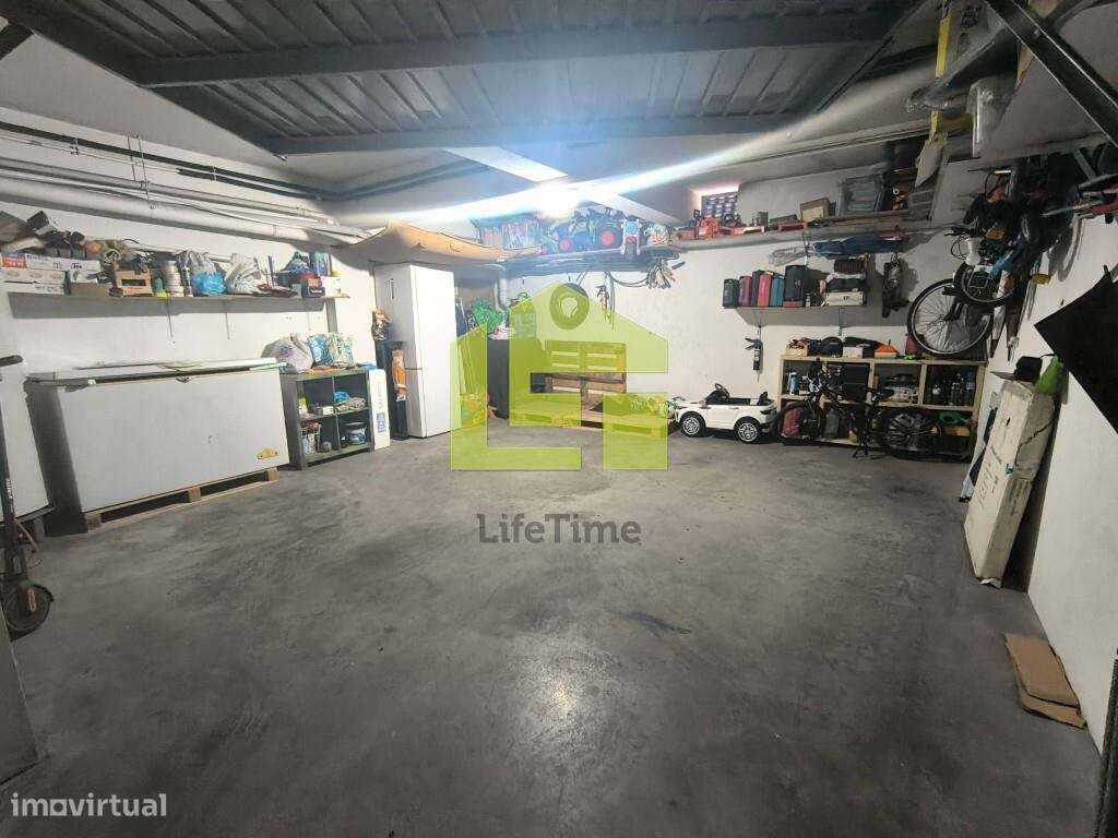 Apartamento T3 Com  terraço privativo-22