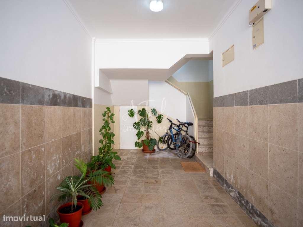 Apartamento T3 no Centro do Cartaxo - Excelente Oportunidade!-16
