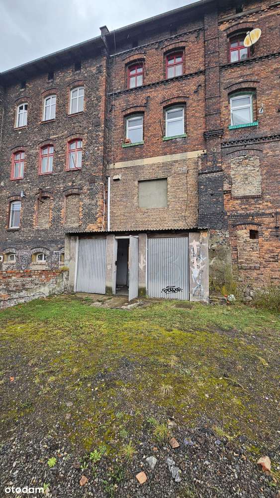 Komfortowy lokal 48,70m2 plus piwnica 19,50m2 NOWA CENA-16