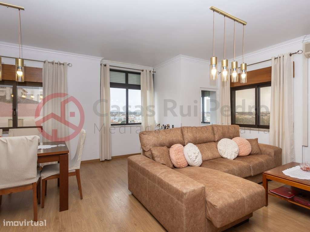 T3 Remodelado com Vista Deslumbrante, Torre da Marinha, Seixal - Grande imagem: 4/34