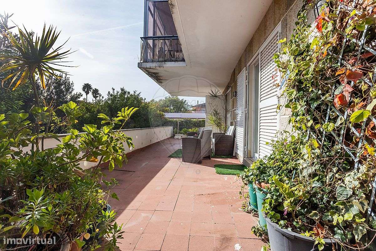 Moradia T14 para venda-22