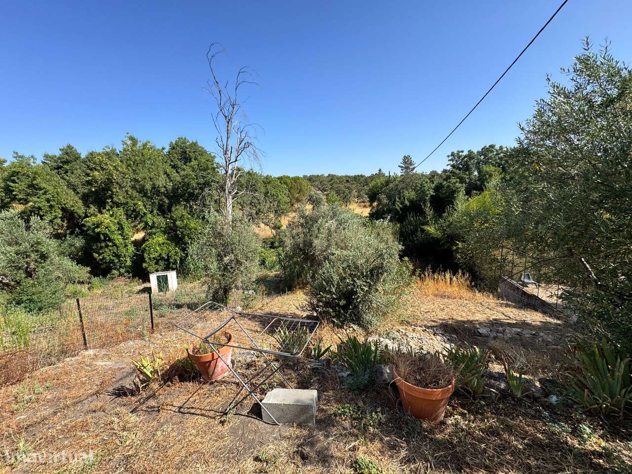 Moradia Térrea com Terreno de 950 m² a Apenas 8 km de Évora-14
