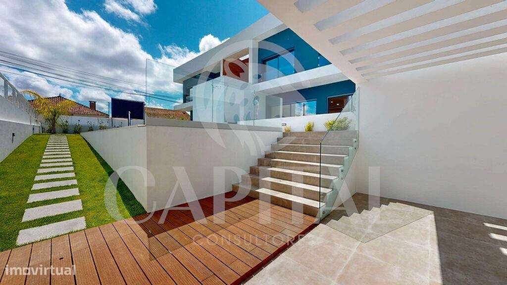 Magnífica Moradia T4 com Piscina e Terraço, em condomínio fechado-36