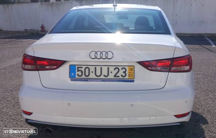 Audi A3 Limousine 1.6 TDI Design S tronic - 8