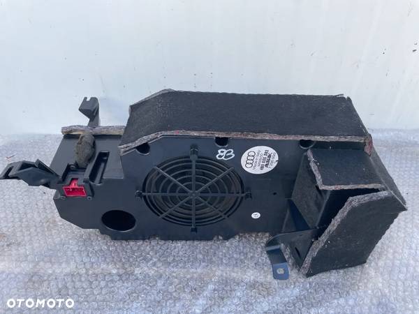 SUBWOOFER WZMACNIACZ A6 C5 4B9035382 - 1