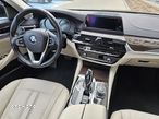 BMW Seria 5 520d Luxury Line - 17